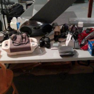 Sale Photo Thumbnail #9: Small electronics including multiple massagers
