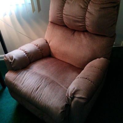 Sale Photo Thumbnail #35: recliner