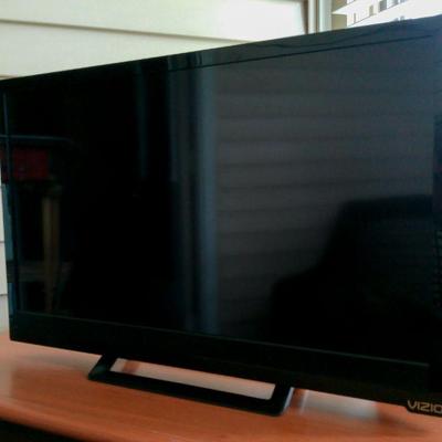 Sale Photo Thumbnail #2: TV/Monitor- Vizio 24"