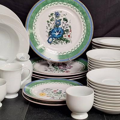 Vintage Mikasa Classic Flair Fine China Replacements, Smithsonian Plates, And More 