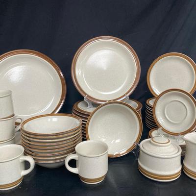 International China Co. Winners Circle Belmont Collection China