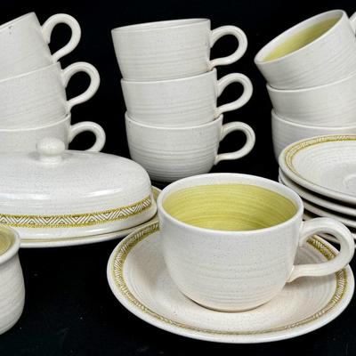 Franciscan 22 Earthenware Piece Set 