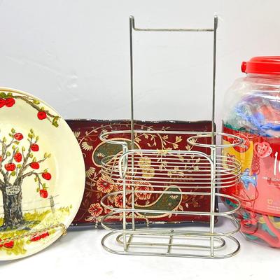 101 “Betty Crocker” Cookie Cutters and More