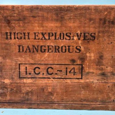 "Dupont" Dynamite Red Cross Crate