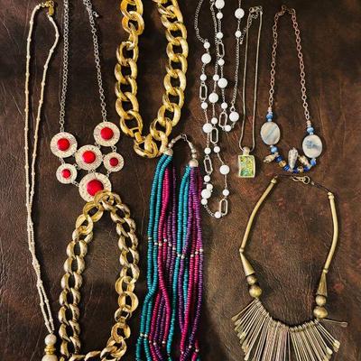 Sale Photo Thumbnail #43