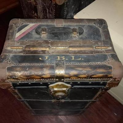 Jean Baptiste Leonis trunk