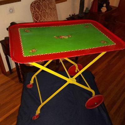 Leonis serving cart