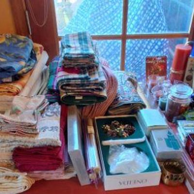 Sale Photo Thumbnail #77