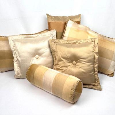 Sale Photo Thumbnail #185: Lot #185 Set of 6 Decorative Silk Pillows