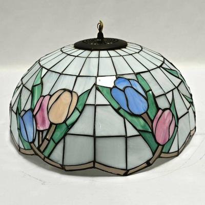 Lot #180 Vintage Tiffany Style Stained/Slag Glass Hanging Lamp with Tulip Design - Excellent Vintage Condition