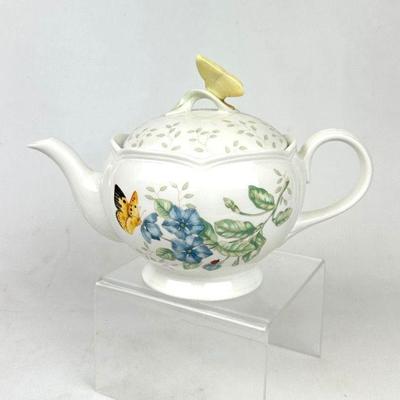 Lot #17 Lenox Butterfly Meadow Floral Teapot