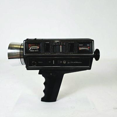 Lot #177 Vintage Bell & Howell Super 8 Movie Camera Model 1216 with 6X ZOOM