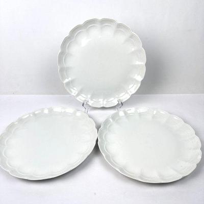Lot #194 Vintage Kaiser W Germany Large Dinner Plates - Set of 3
