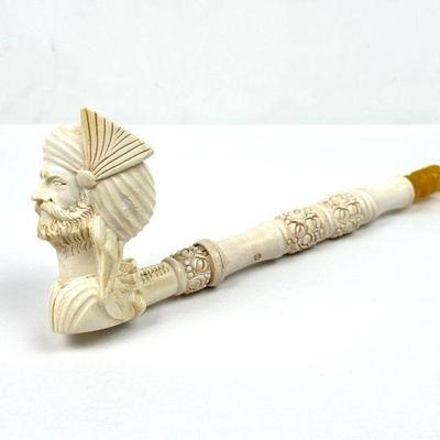 Lot #59 Vintage Carved Meerschaum Pipe made from Sepiolite