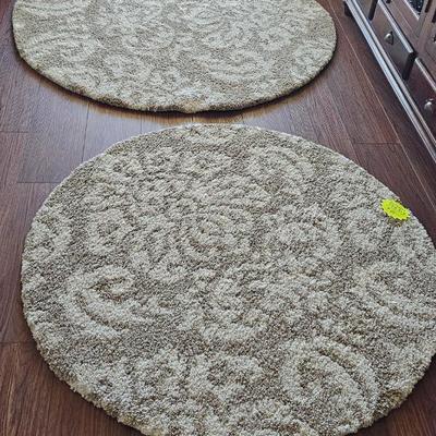 Large area rugs and runner that match these round rugs