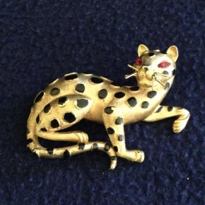 Crown Trifari Cheetah Brooch