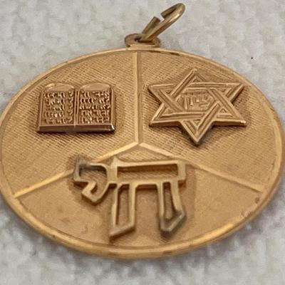 14K Gold Pendant Judaica