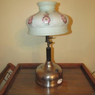Coleman kerosene lamp with fantastic shade
