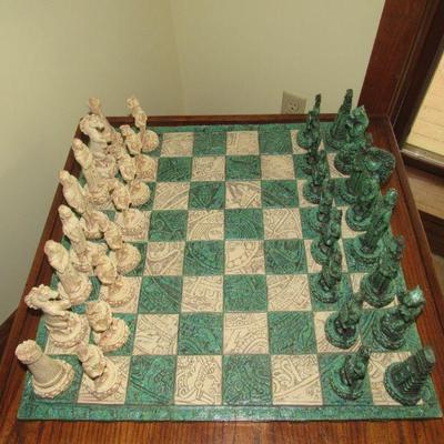 Unique chess set