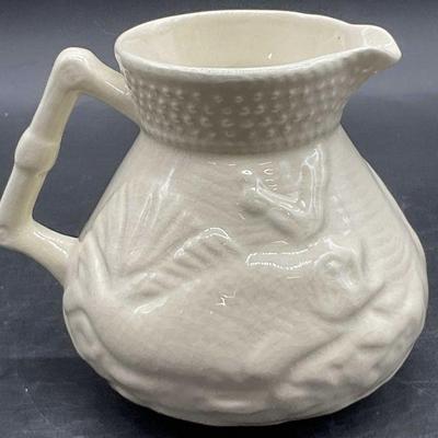 SHORTER & SON ENGLAND Aquatic Fish Motif Creamer
