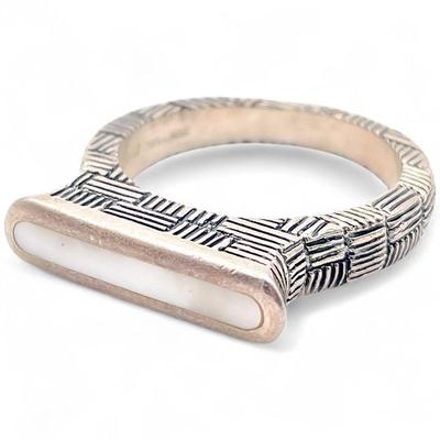 925 Sterling Silver Ring with Pearl Inlay Size 8
