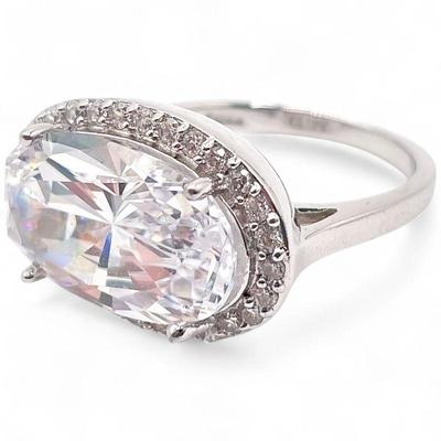 925 Sterling Silver CZ Ring Size 7
