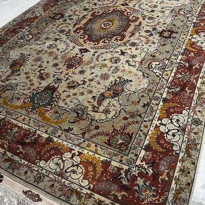 silk Iranian Isfahan rose/cream carpet appx 7 x 10