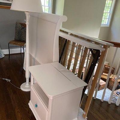 Easy move trundle bed as shown in previous picture