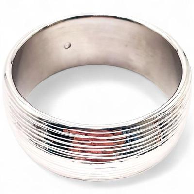 14K Gold Silver-Toned Bangle Bracelet with Ribbed Design