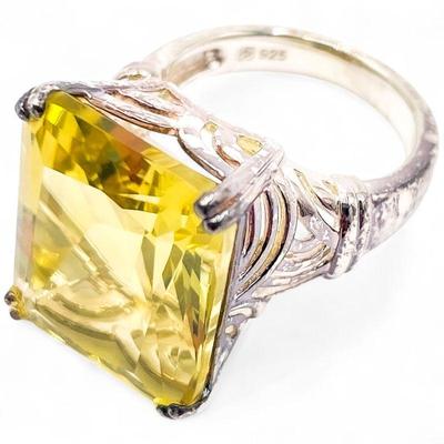 925 Sterling Silver Ring with Large Faceted Yellow Gemstone Size 7