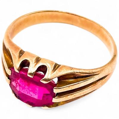 10K Gold Ring with Oval Ruby Size 9