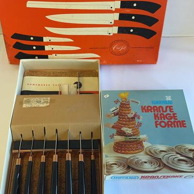 Chas D. Briddell  Inc. Cutlery Set & Norwegian Wedding Cake Rings