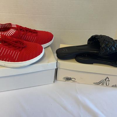 Women’s Shoes Size 8 Lot B (with Box)