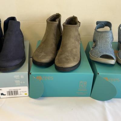 Women’s Shoes Size 8.5- Lot N- Bzees (with Box)