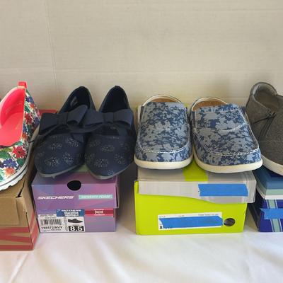 Women’s Shoes Size 8.5- Lot K (with Box)