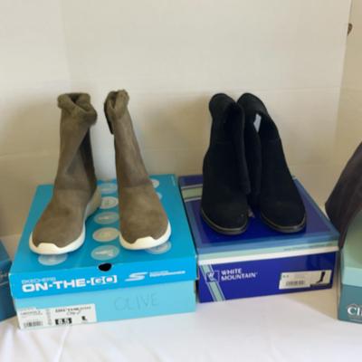 Women’s Shoes Size 8.5-Lot H (with Box)