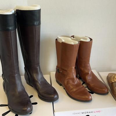 Women’s Shoes Size 8.5 Lot E (with Box)