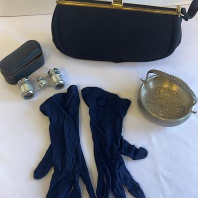 Elegant Accessories Feat. Dover, Globe Brands