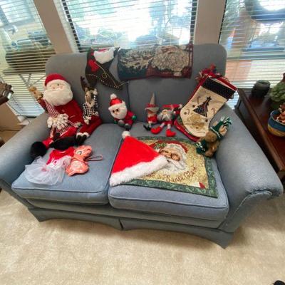 fabric love seat with santas