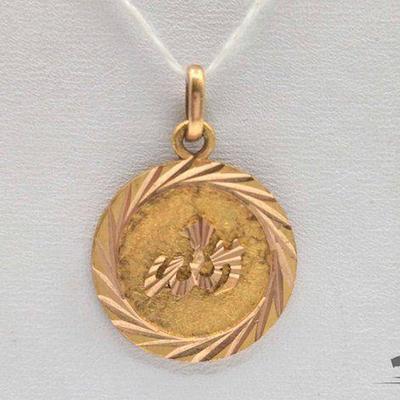#744 • 14k Gold Pendant, 2.5g
