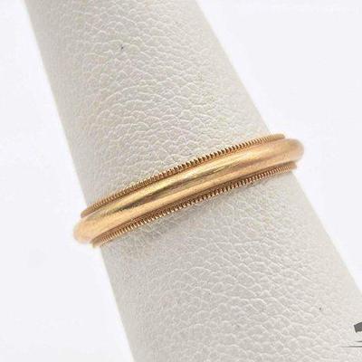 #740 • 14k Gold Band, 2.6g
