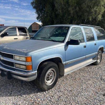 #190 • 1994 Chevrolet Suburban
