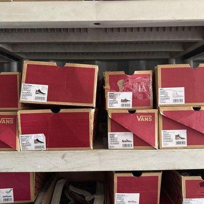 #13778 • NEW!!! (8) Pairs of Vans Shoes
