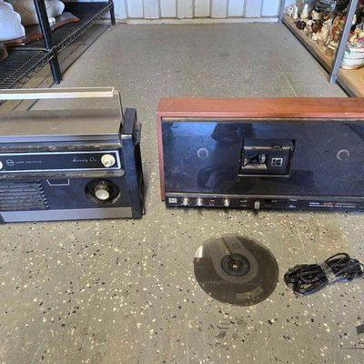 #5022 • Sears Tower Projector & Kodak Movie Projector
