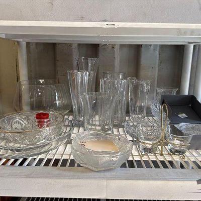 #7522 • Glass Vases, Bowls and Trays
