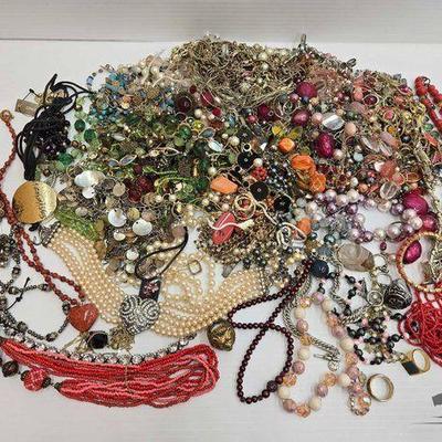 #1004 • Costume Jewelry
