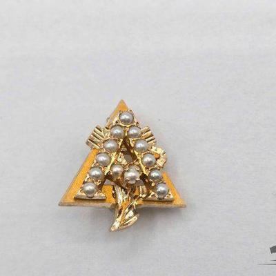 #824 • Alpha Gamma Delta, 2.8g
