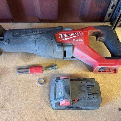 #6016 • Milwaukee Sawzall, Battery & Parts
