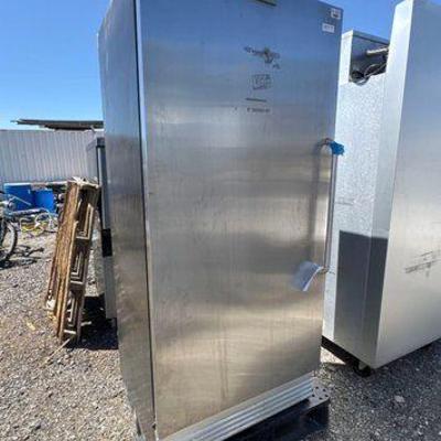 #85016 • Frididaire Commercial Refrigerator
