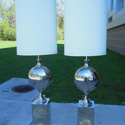 PAIR GLOBAL VIEWS BIG PILL MODERN FLOOR LAMPS